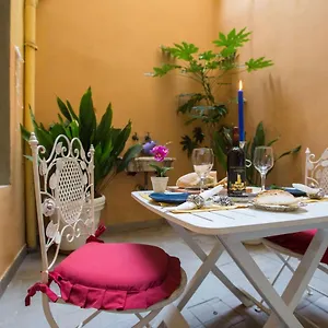 https://charming-fiesolana-apartment-in-heart-of-florence.it-tuscanyhotel.com